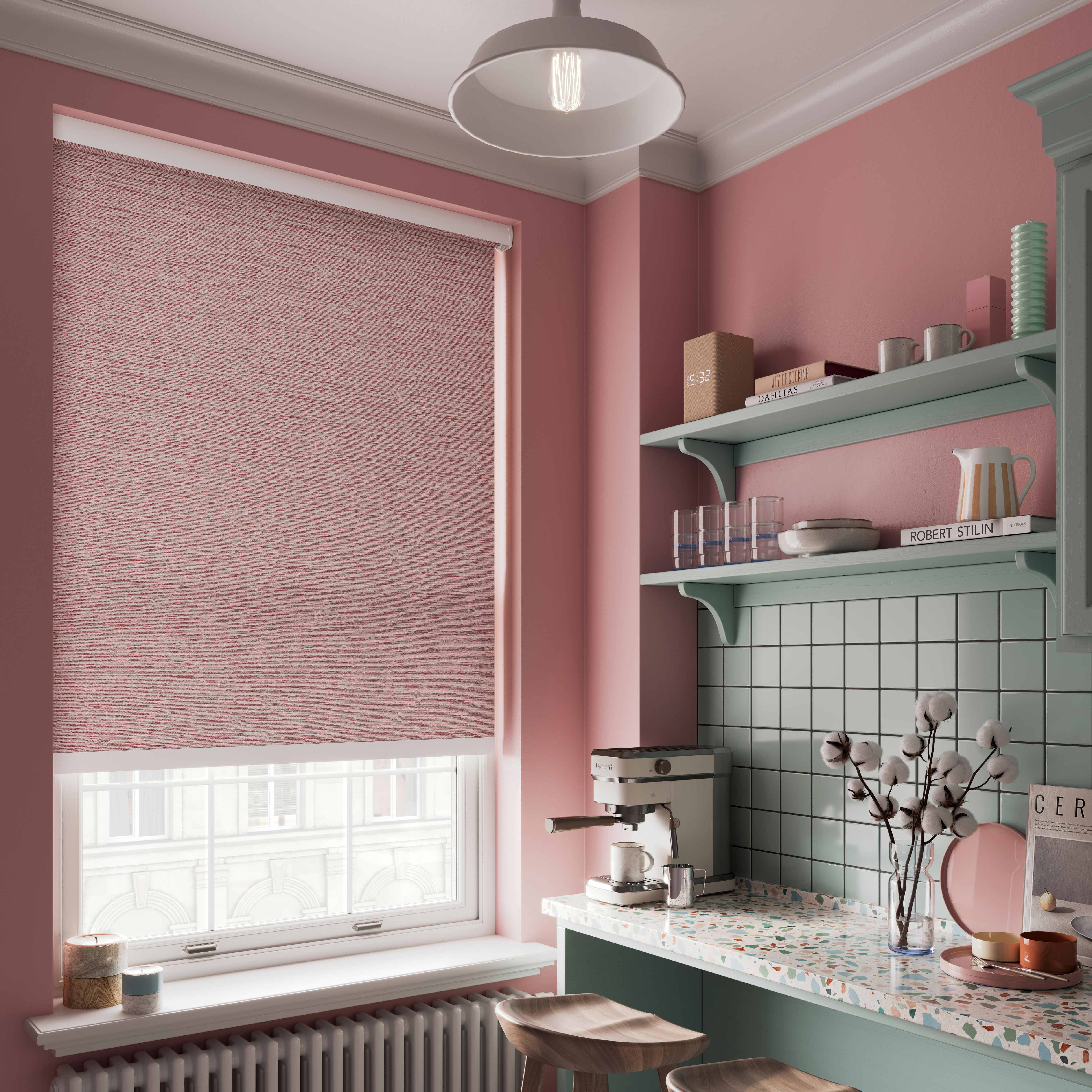 renzo-heat-with-70mm-white-fascia-profile-and-30mm-white-linea-bottom-bar